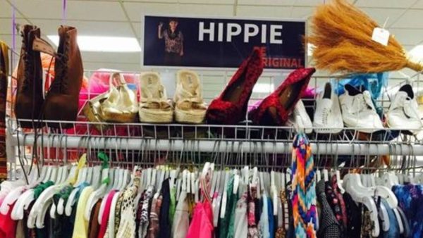 Essential Elements Of A DIY Hippie Costume