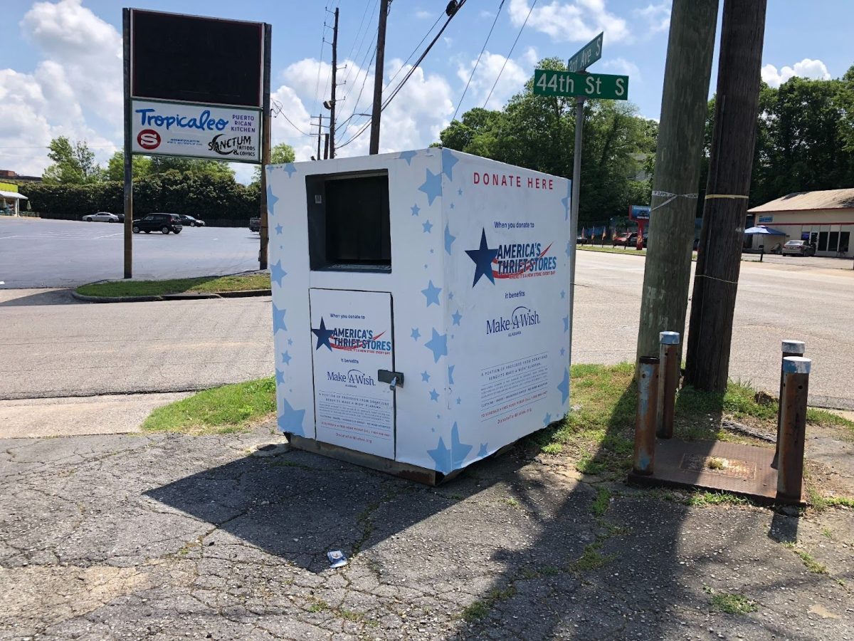 Athens AL French Farms Blvd Donation Bin Americas Thrift Stores